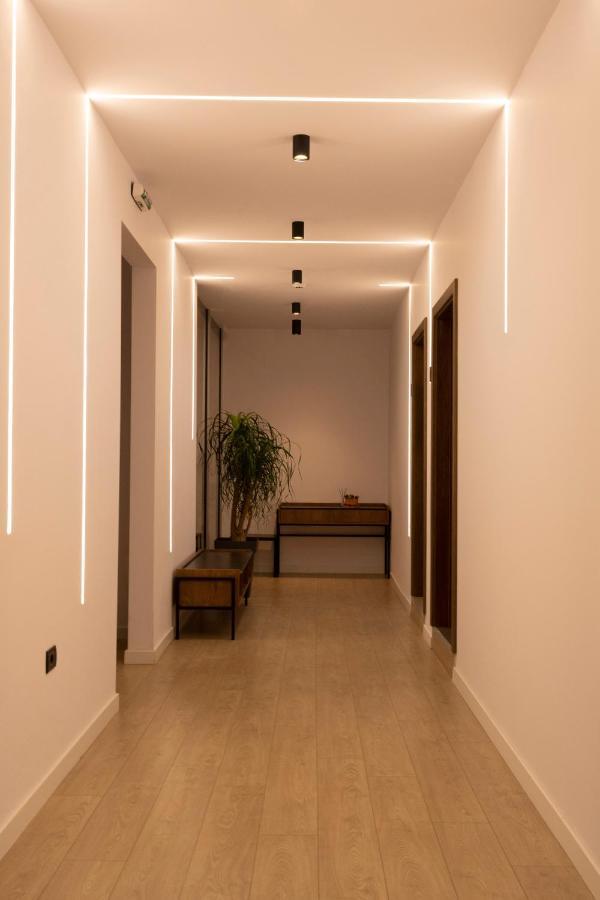 Hass Boutique Hotel Gostivar Extérieur photo